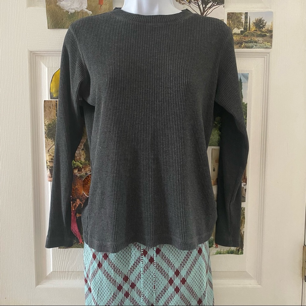 RIBBED GRAY LONG SLEEVE